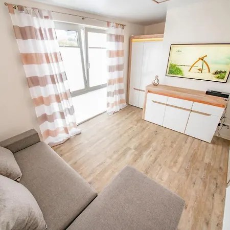 Baltic Village Tatil Evi *